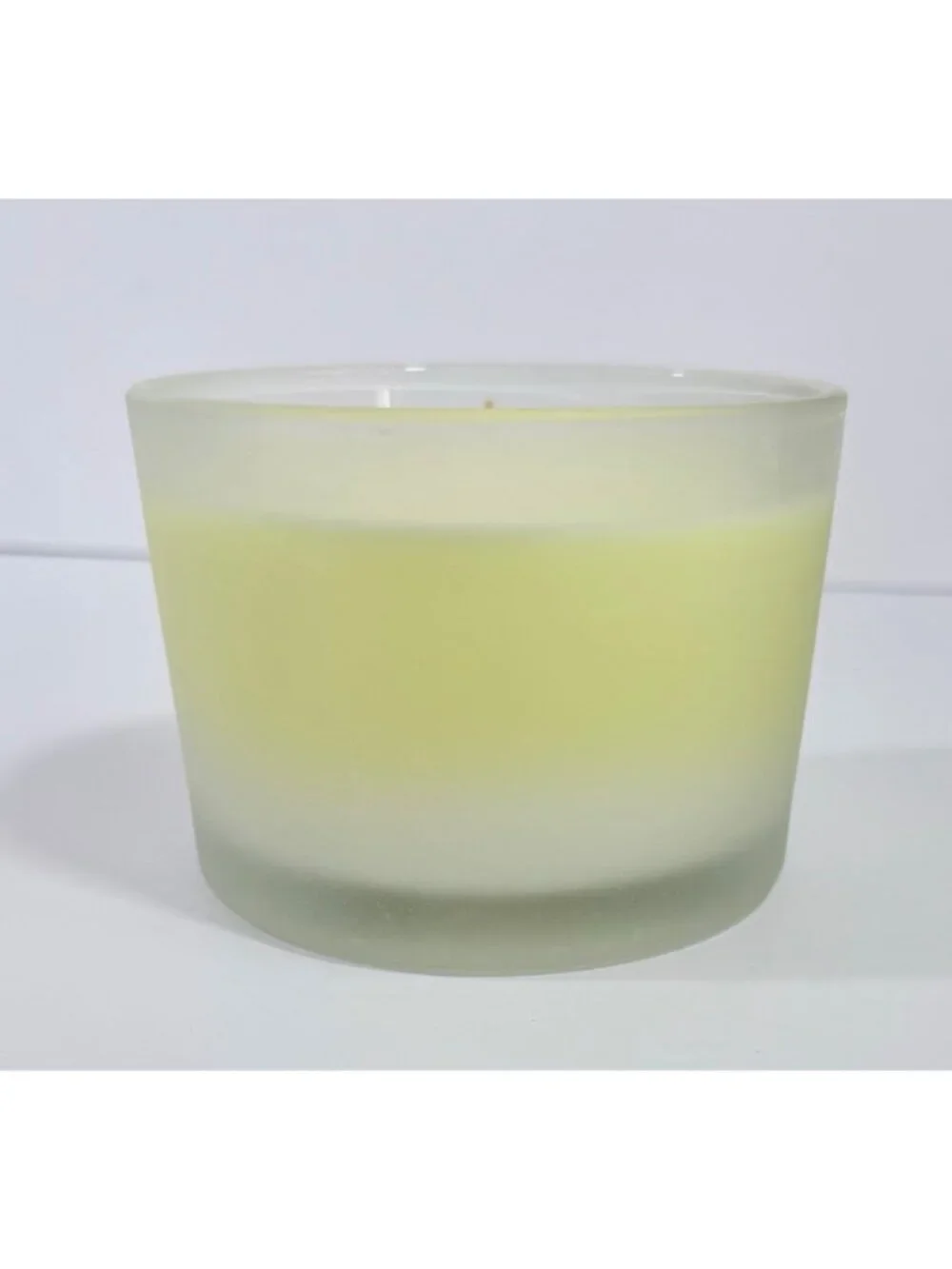 Jennifer Lopez Hyacinth Fig 3-Wick Scented Candle 11.8oz Glass Jar 50-Hour Burn